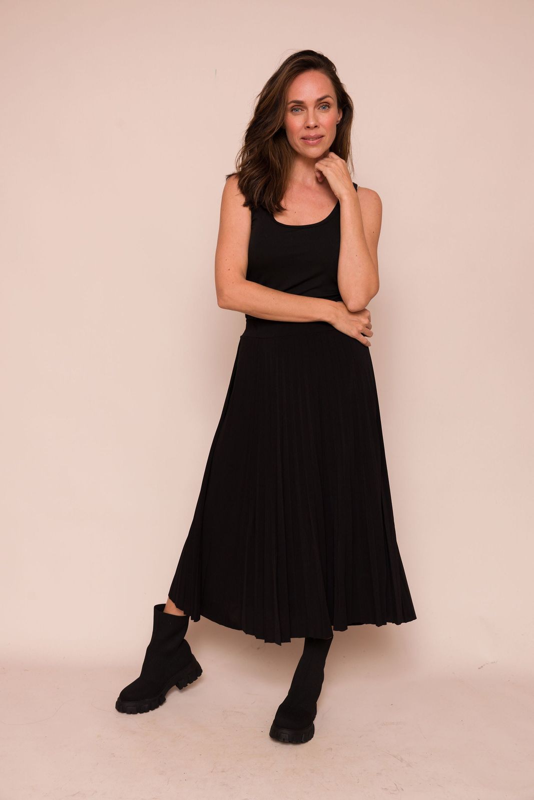 Gillian Stretch Crepe Pleated Maxi Skirt