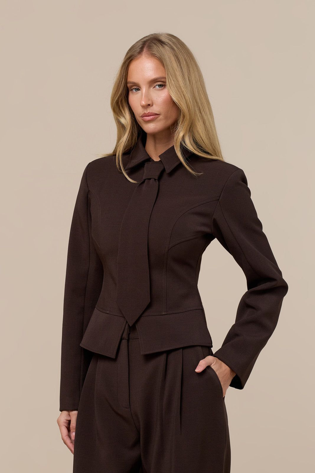 GABRIELLA ZIP UP TAILORED JACKET | CHOCOLATE