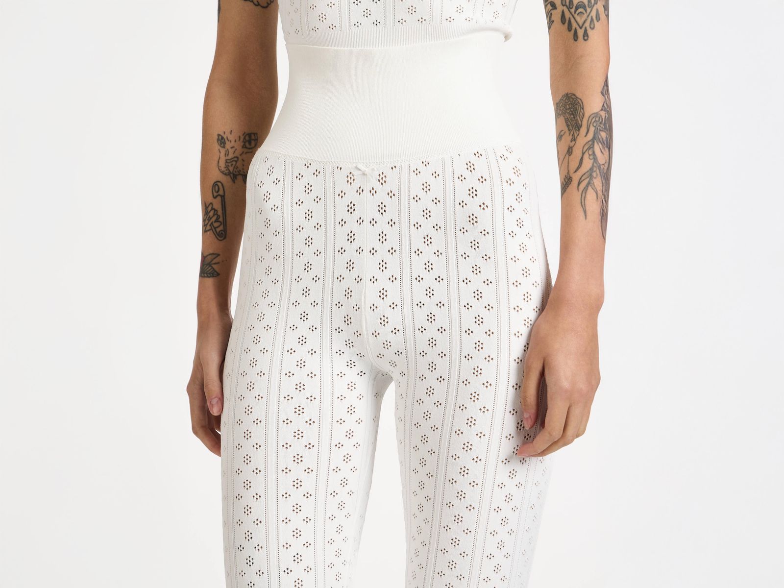 WOMENS KNITTED POINTELLE LEGGINGS IN WHITE