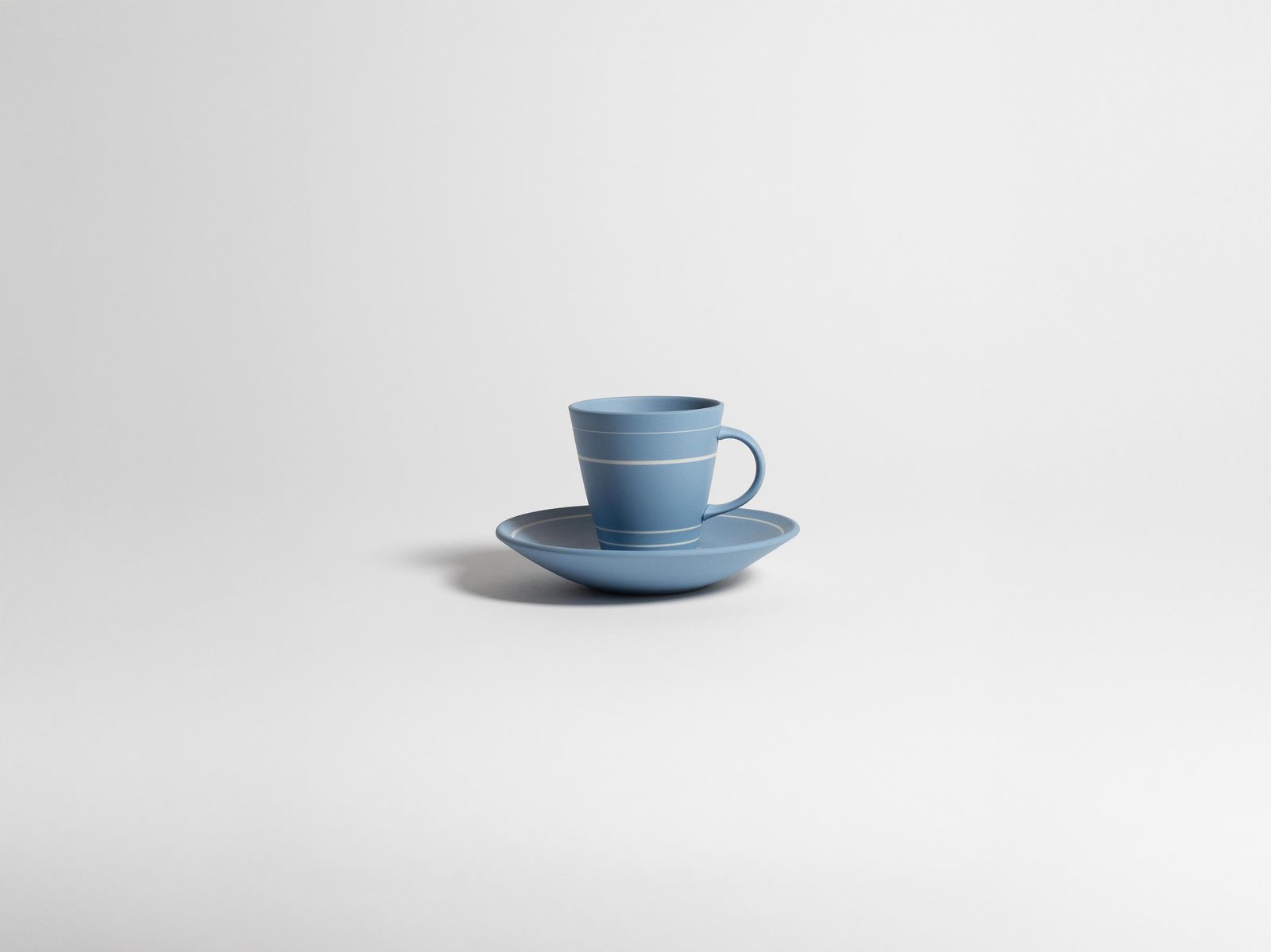 COFFEE MUG AND SAUCER IN LIGHT BLUE