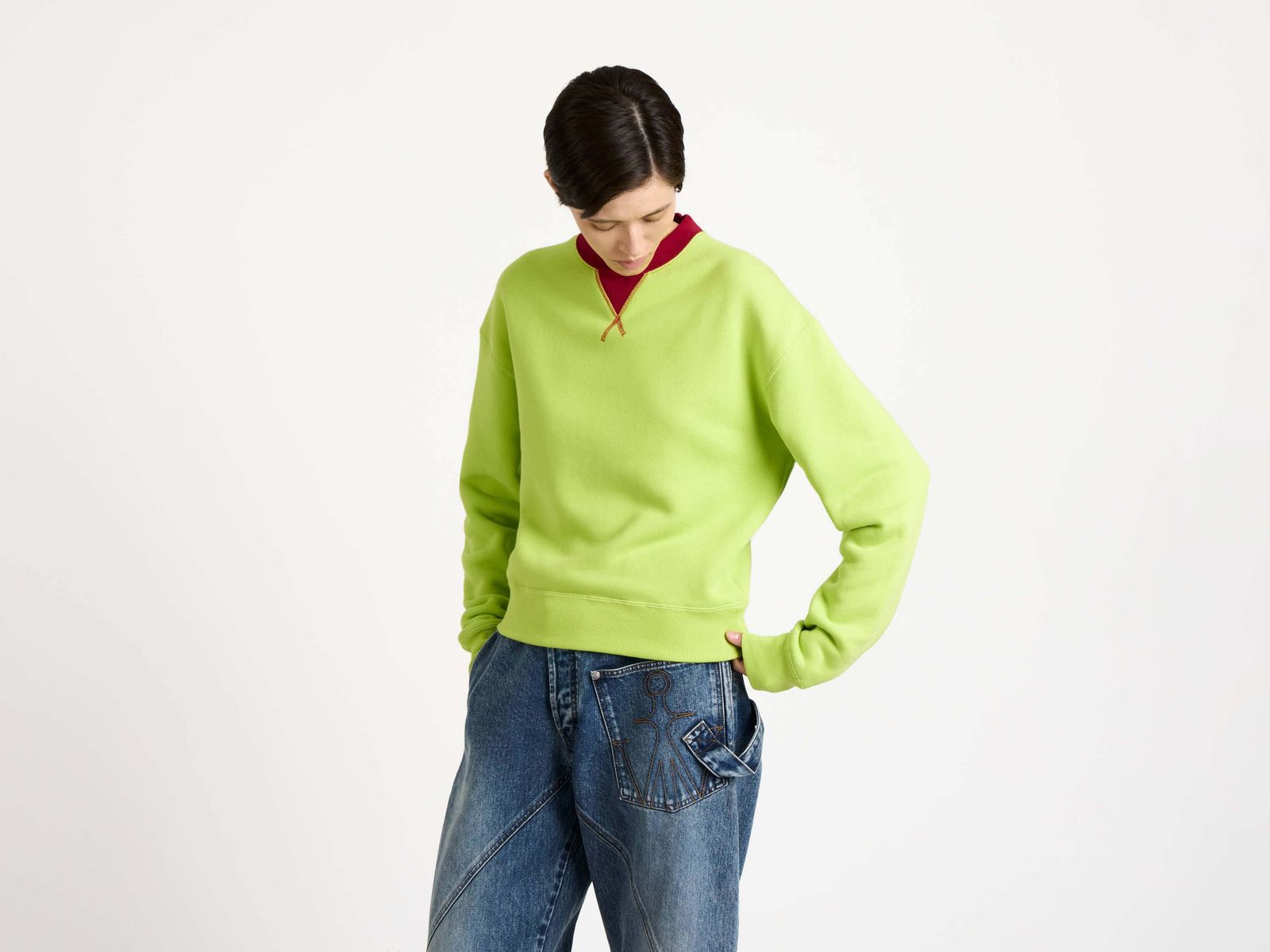 WOMENS CONTRAST COLLAR SWEATSHIRT IN LIME & RED