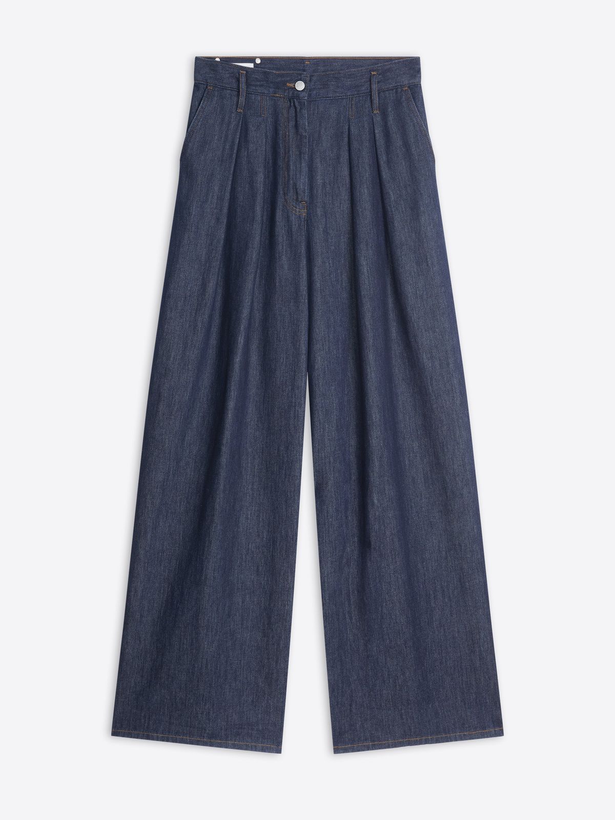Wide pleated jeans