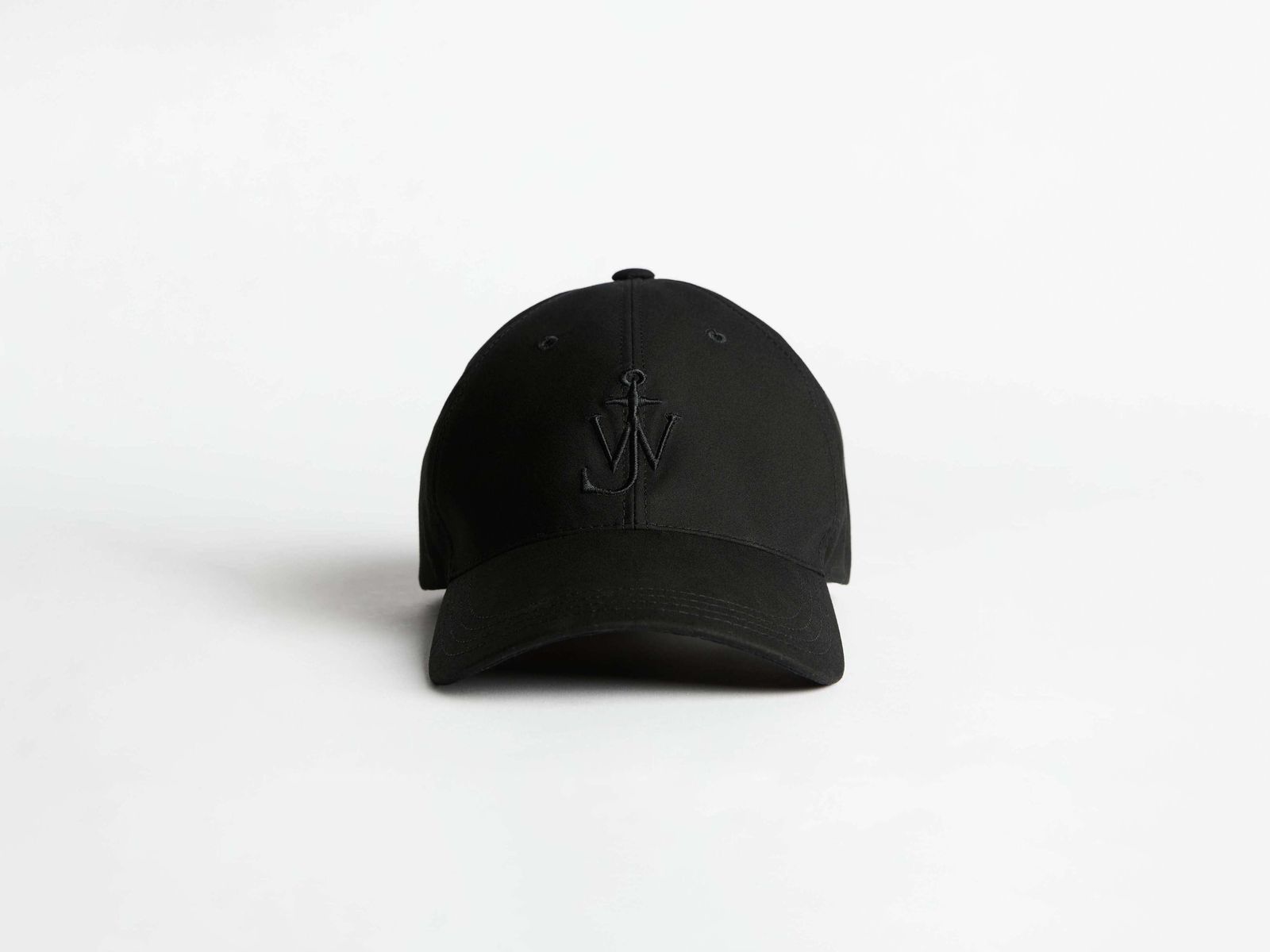 WAXED COTTON BASEBALL CAP IN BLACK
