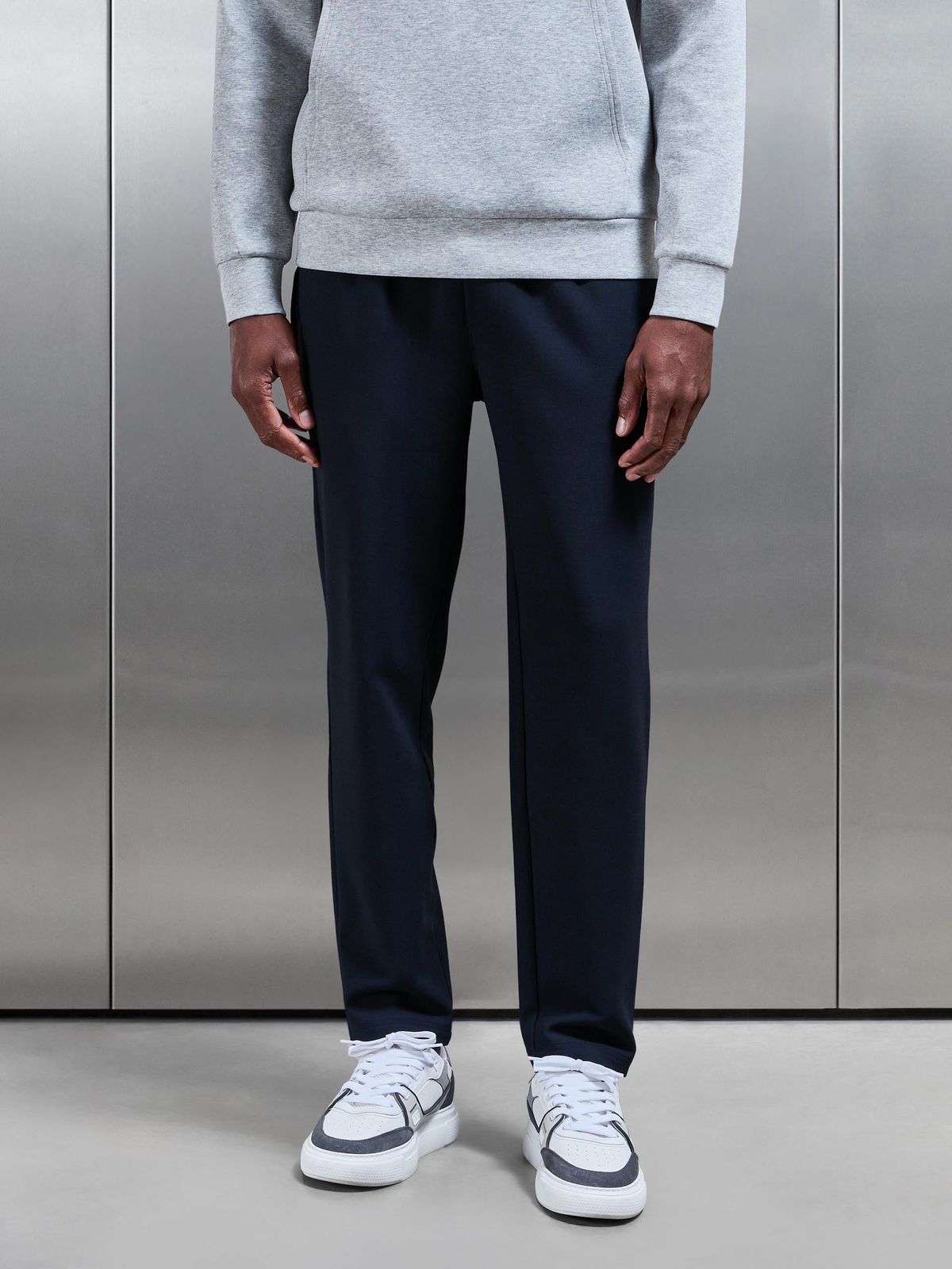 Smart Casual Jogger in Navy
