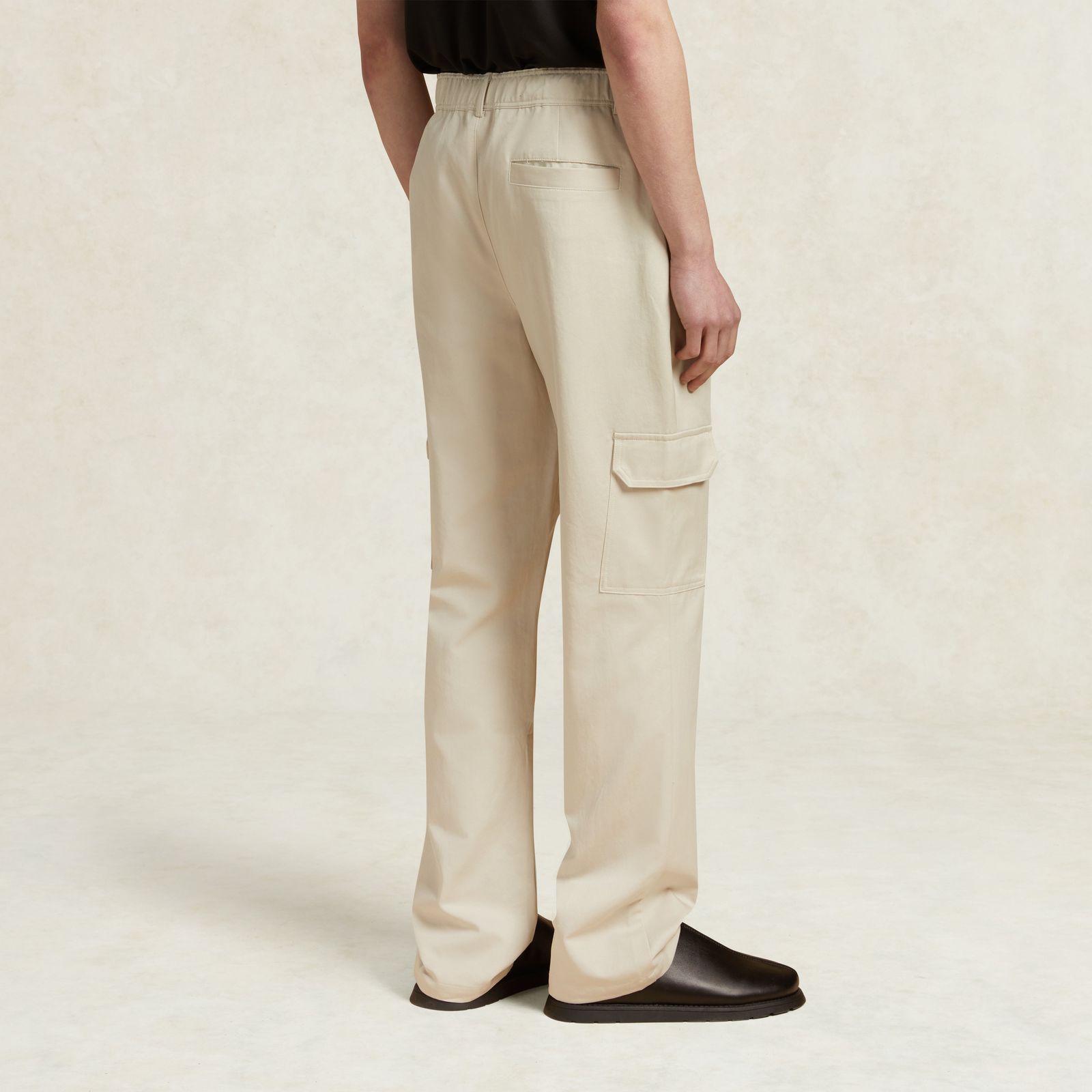 LYOCELL CARGO TROUSER - STONE