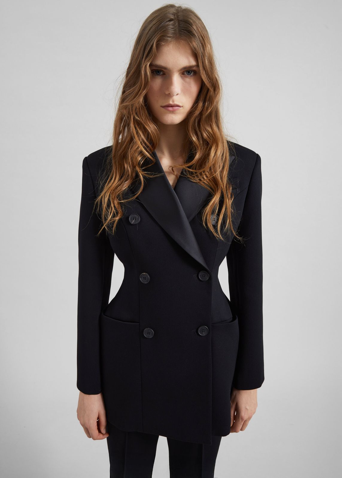 Dorotea Hourglass Smoking Blazer - Black