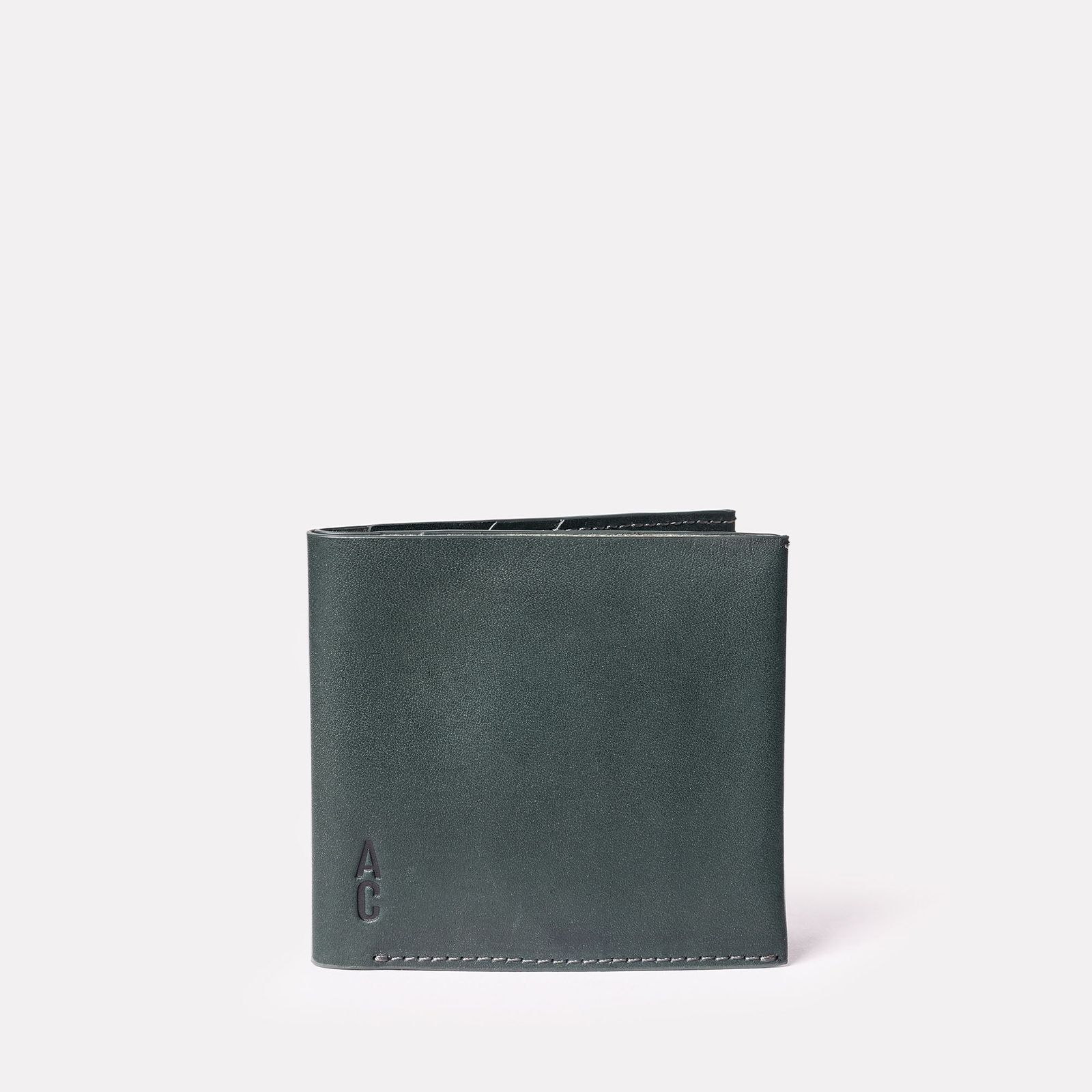 Oliver Leather Wallet in Ivy
