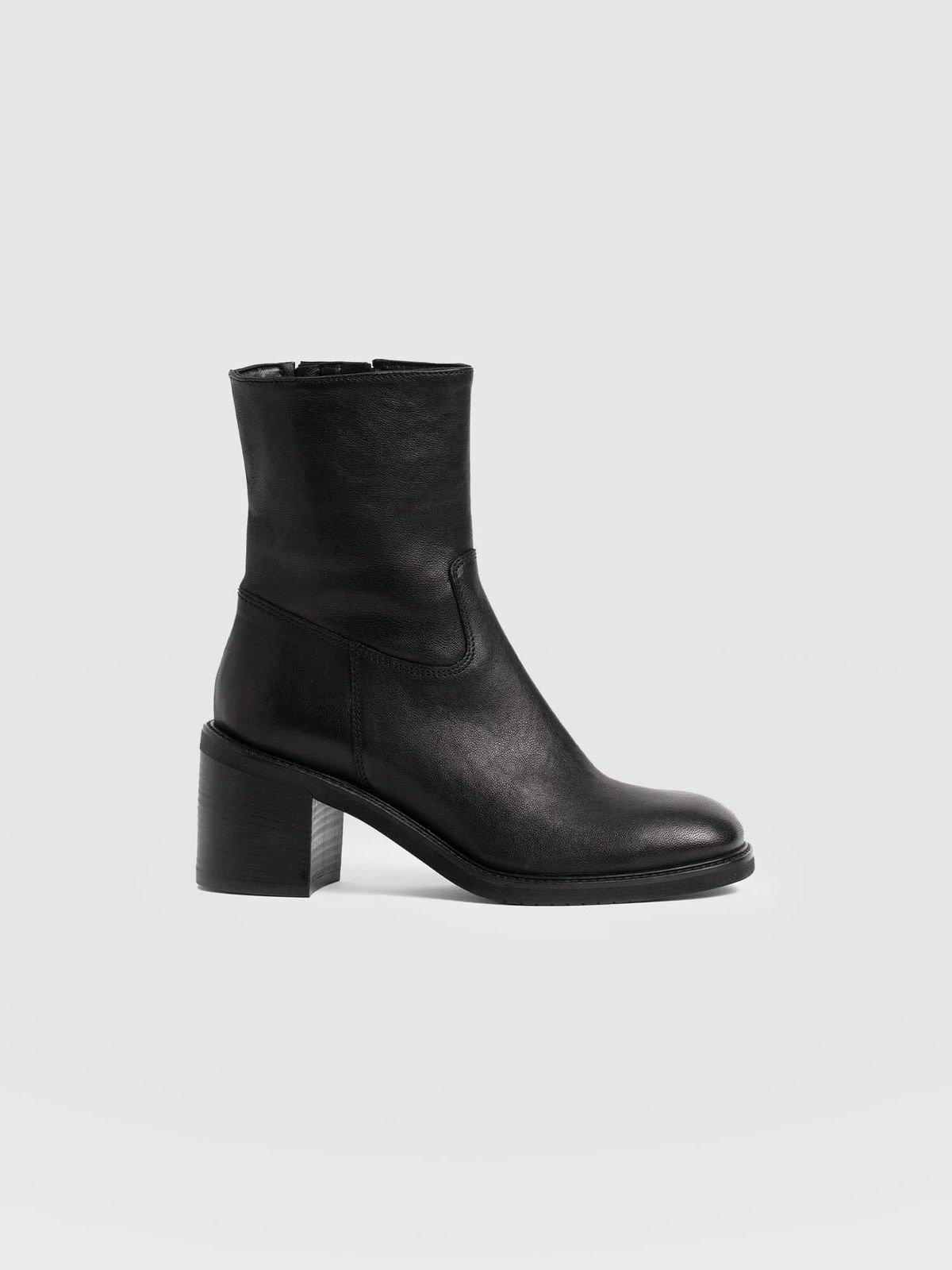 Dakota Ankle Boot - Black