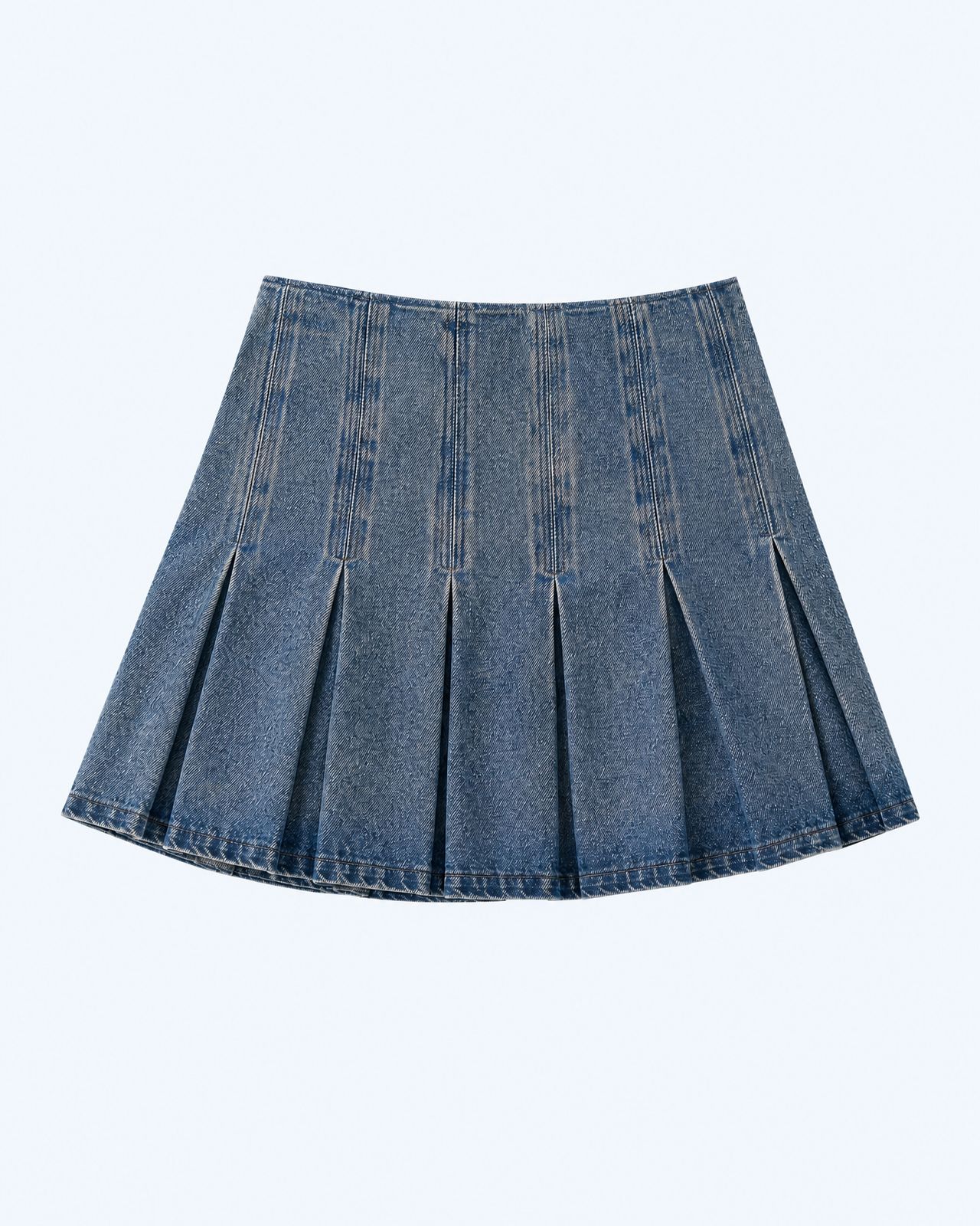 Echo Skirt In Light Wash