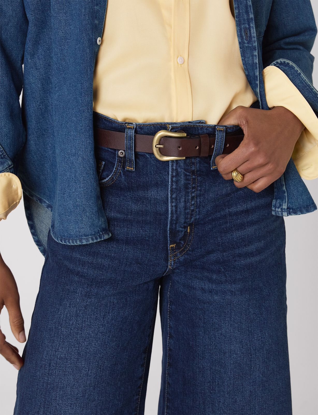 Stirrup Belt: Patent Leather, Chocolate with Antique Gold