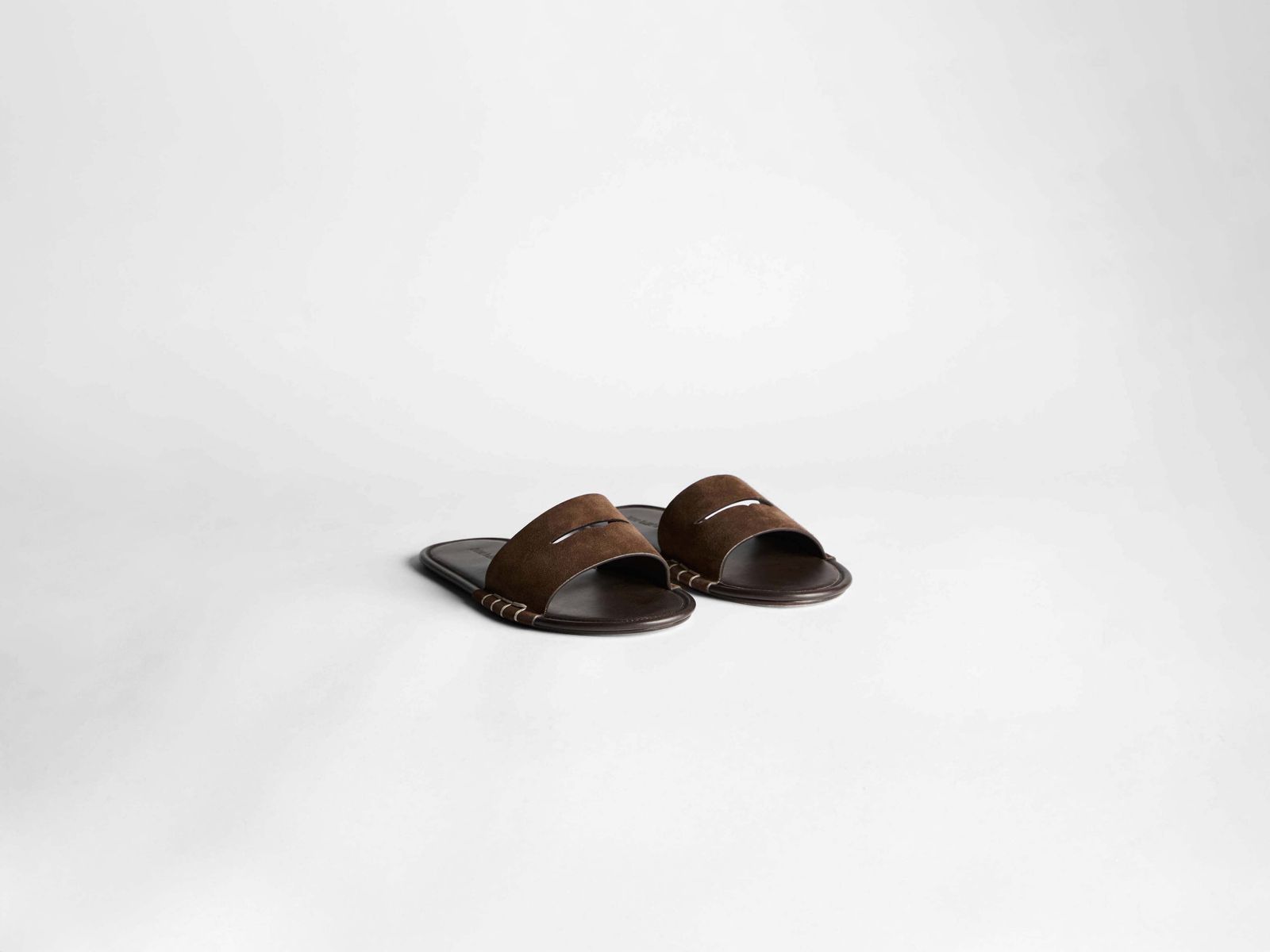 WOMENS LOAFER MULE SLIDES IN BROWN