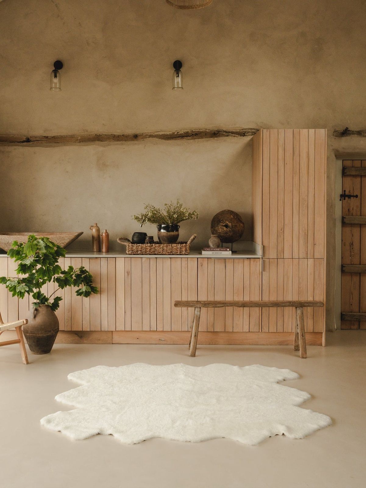 Sexto Shearling Rug - Ivory