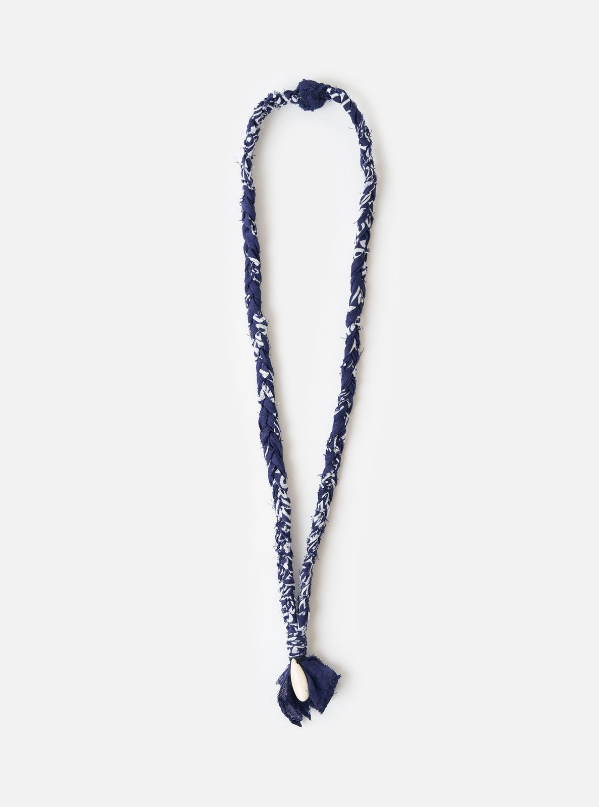 Hanami of Rome Blue/White Turquoise Pendant Bandana Necklace No.51