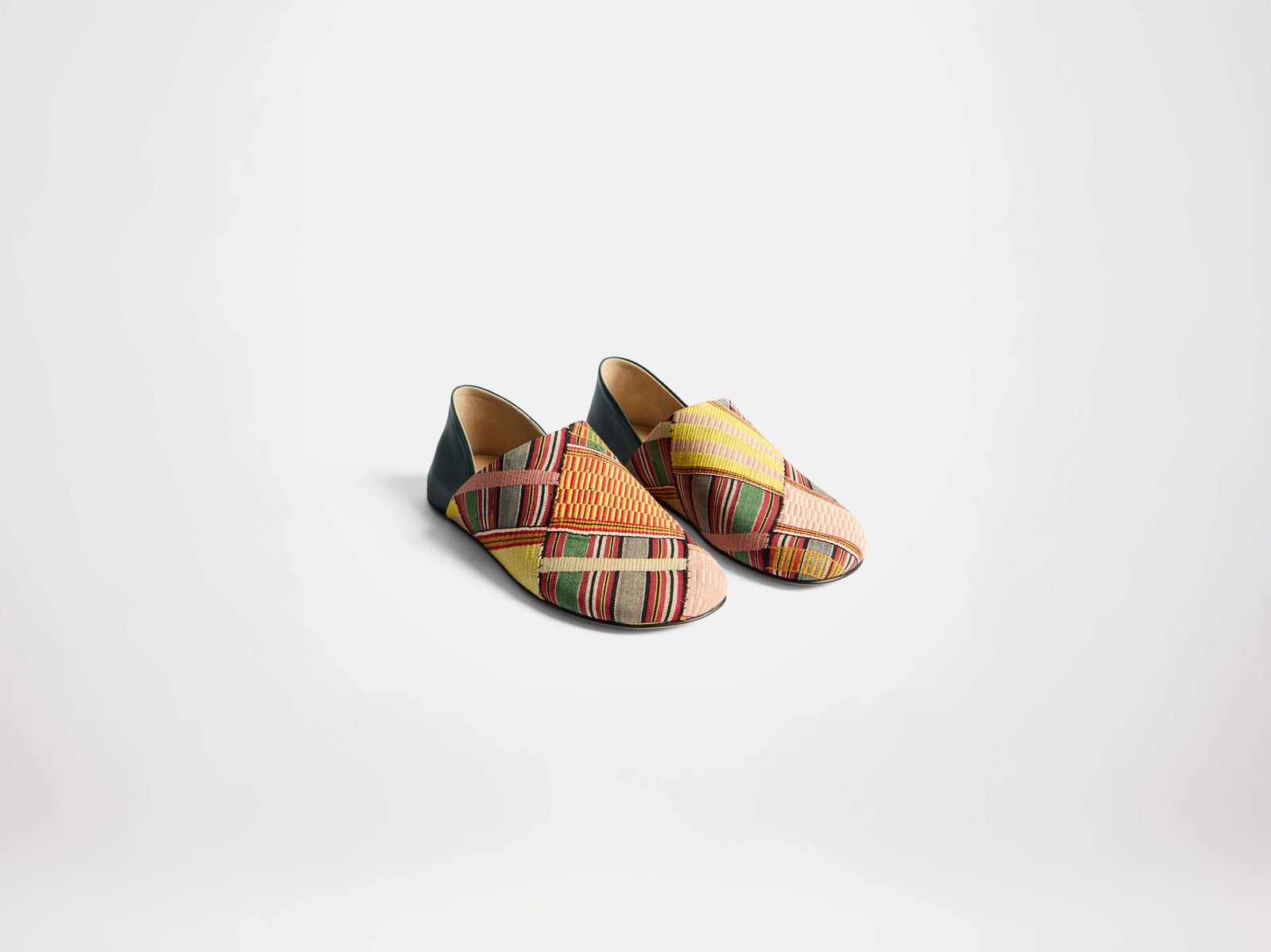 WOMENS SLIPPER MULES IN GREEN/MULTI