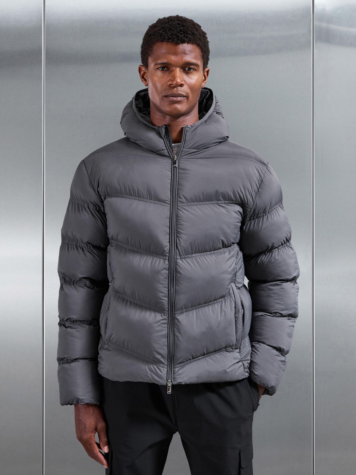 Chevron Puffer Jacket in Grey
