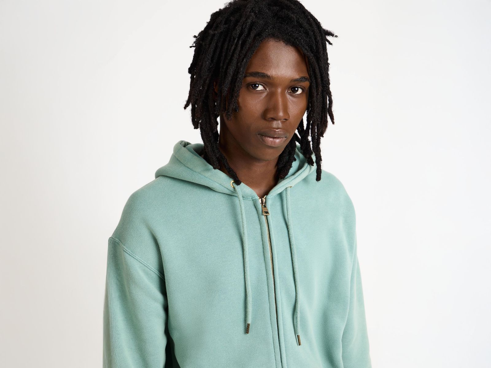 MENS FRONT ZIP HOODIE IN WASHED TEAL