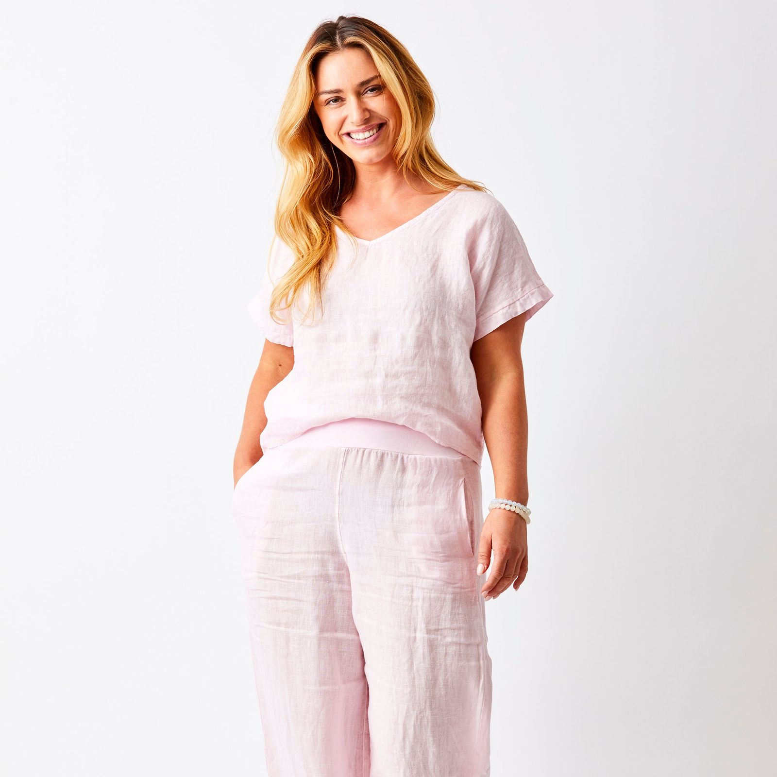 Sonora Linen V-Neck Hi Lo Tee
