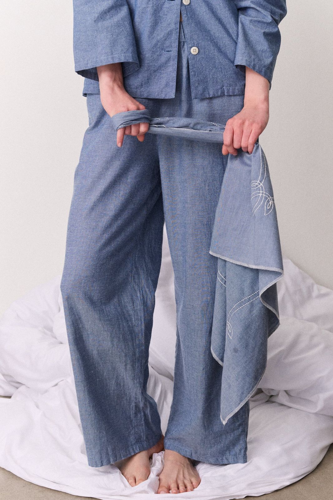 Womens 402 Trouser Chambray Blue