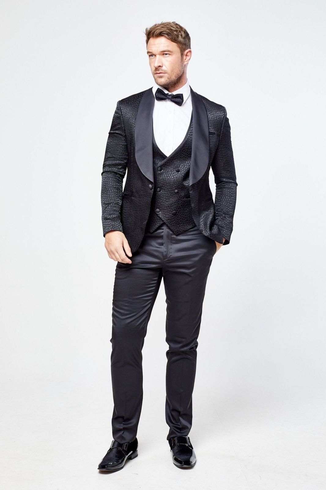 Santoro - Leonardo Tux