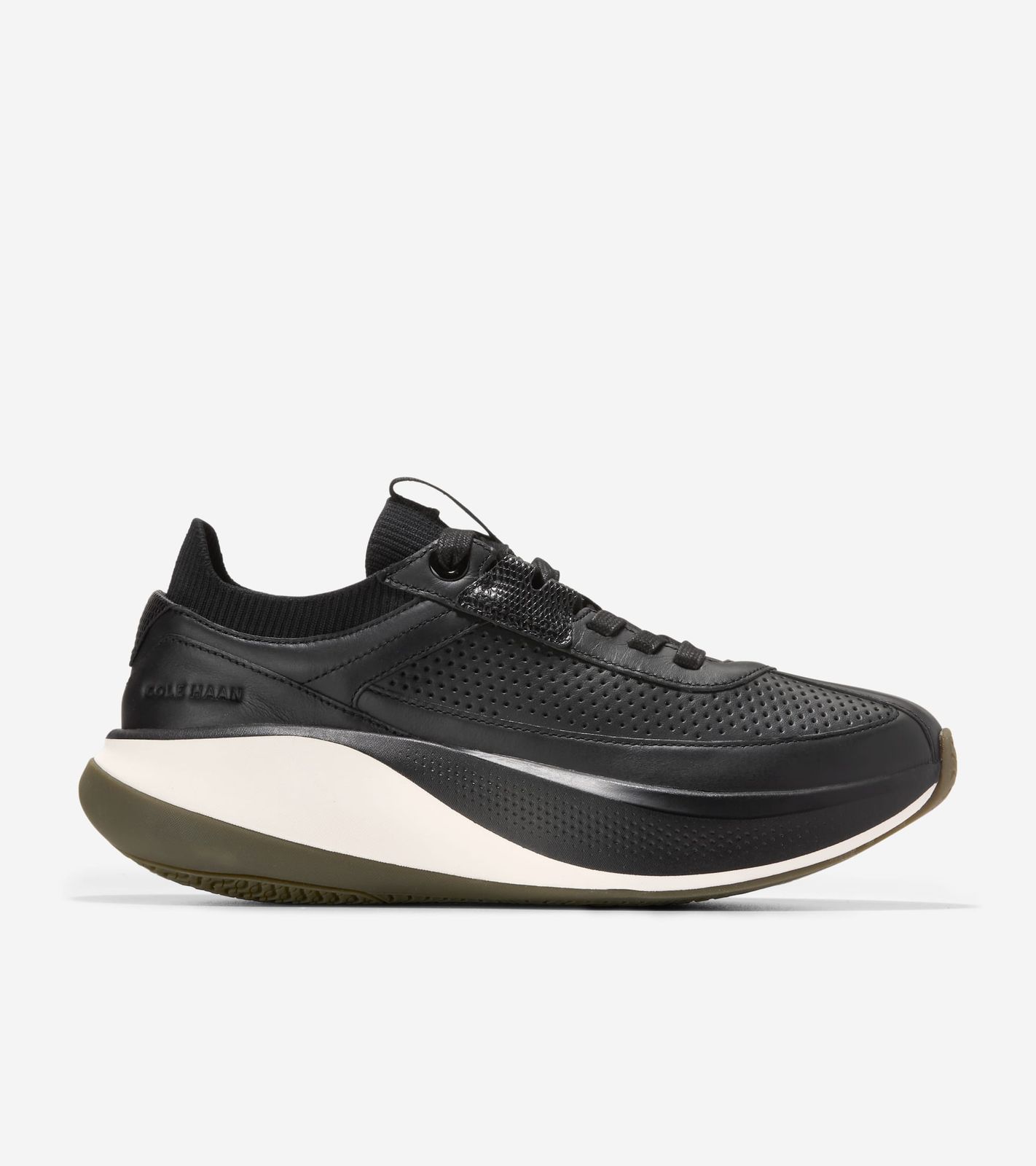 Women's GrandPrø All-Day Leather Running Shoes