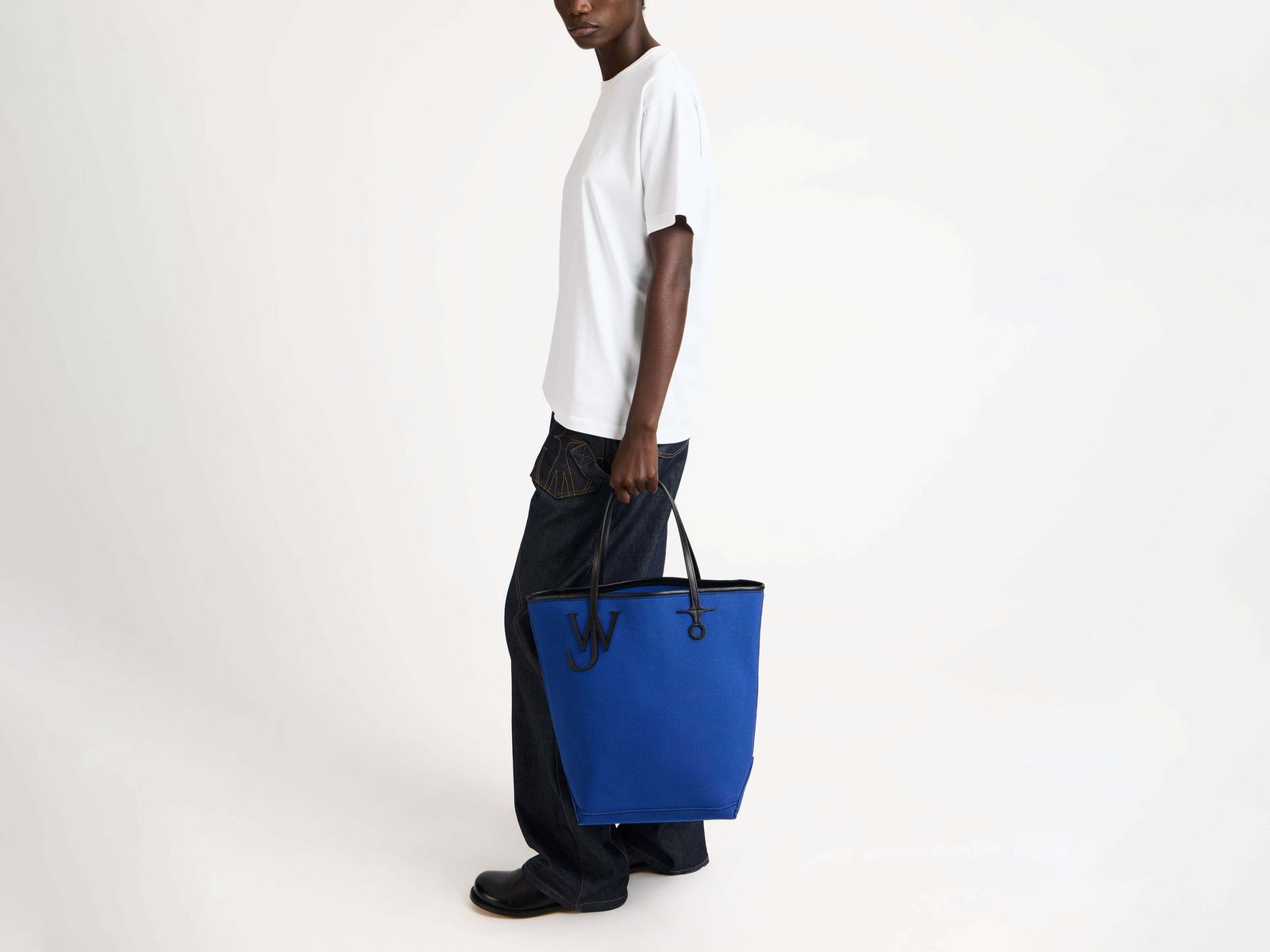 LARGE ANCHOR CANVAS & LEATHER TOTE IN BLUE