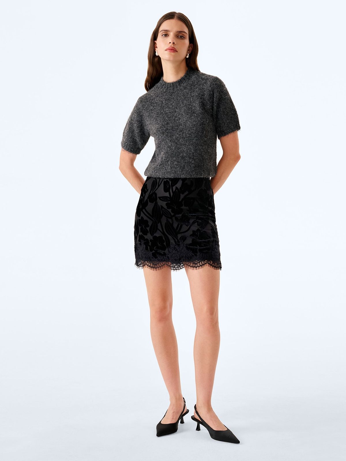 Rhya Skirt in Black Devore