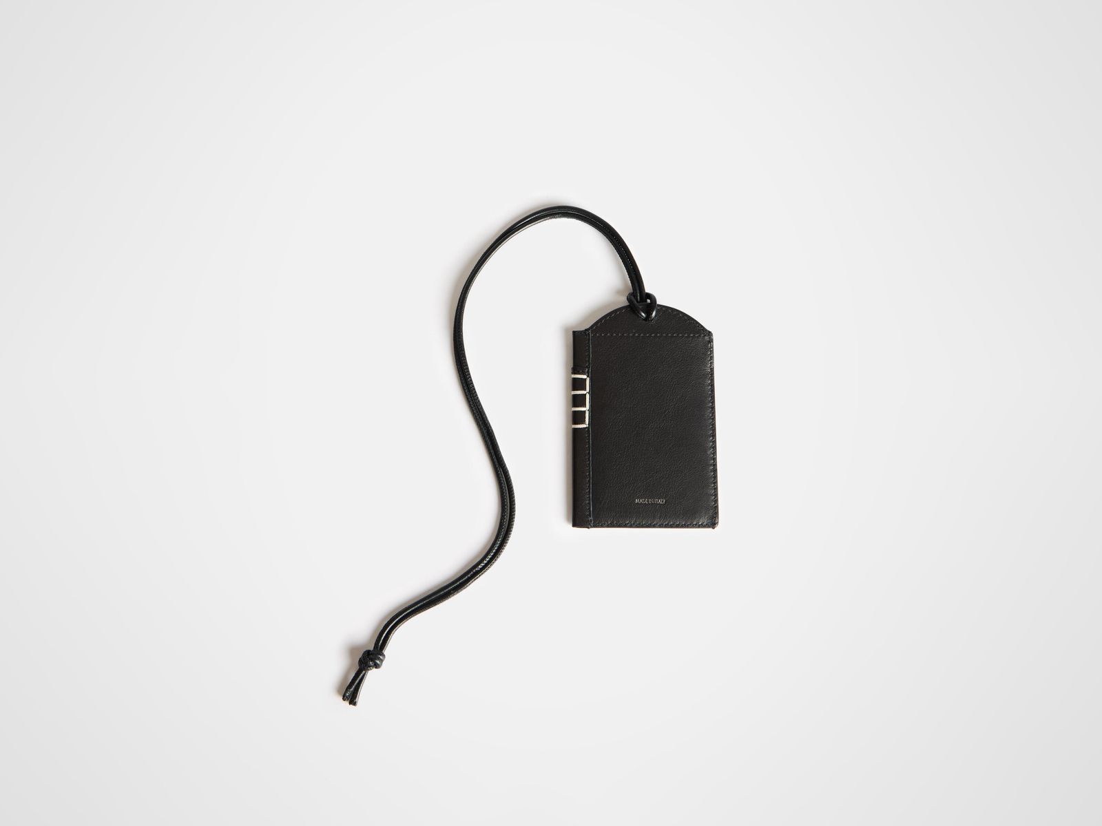 LEATHER LOAFER MIRROR CASE IN BLACK