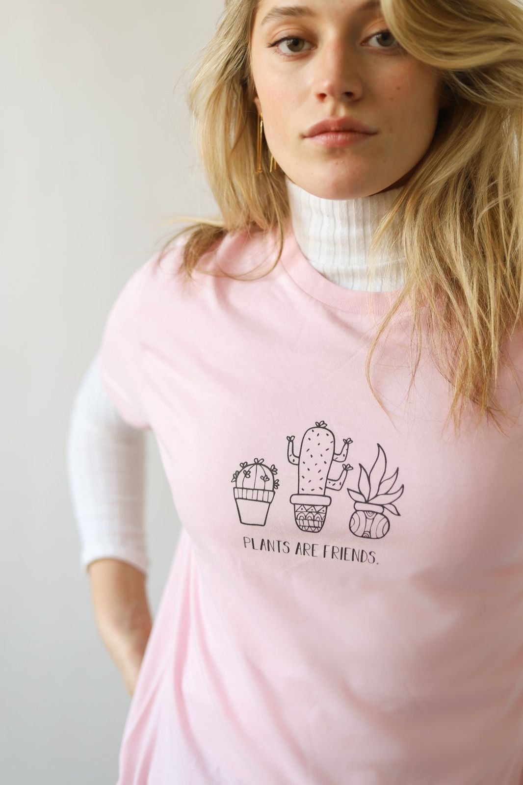 Plants are Friends | 100% Organic Cotton Relaxed T-Shirt