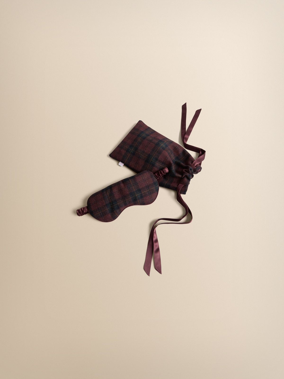 Duke Cashmere Eye Mask Burgundy Check
