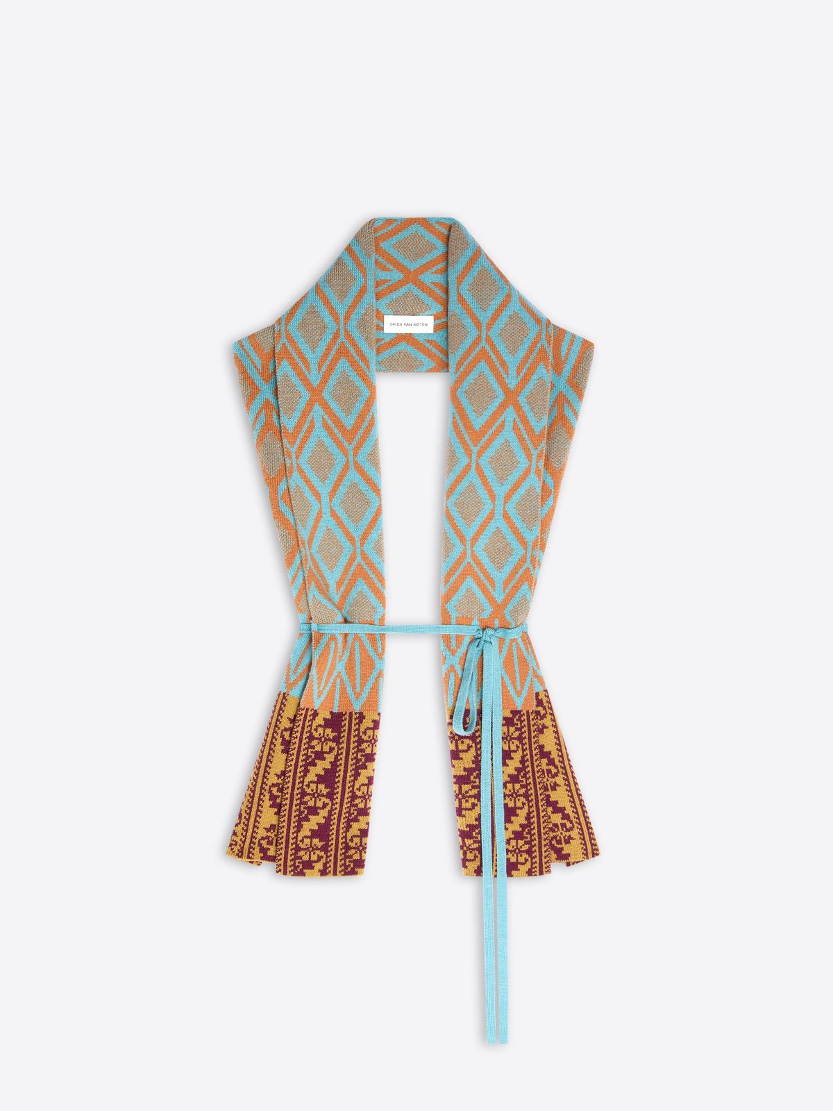 Jacquard wool scarf