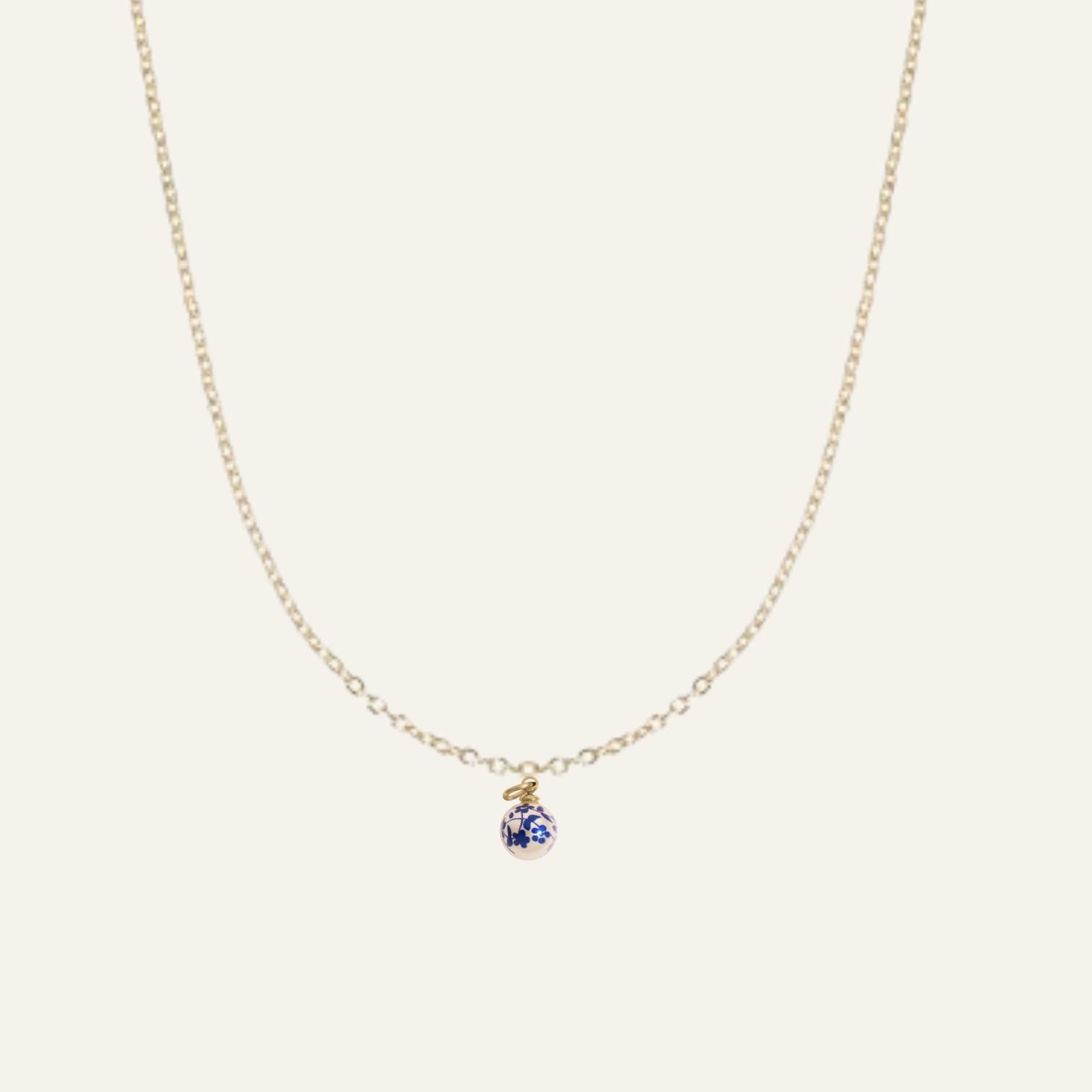 Crimped Oval Chain with Floral Printed Pearl | with Gold hardware