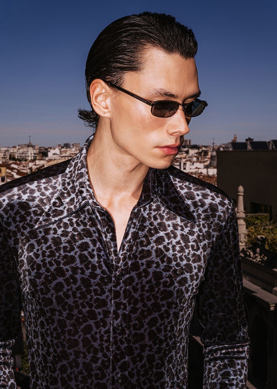 Blue Leopard Dagger Collar Velvet Shirt