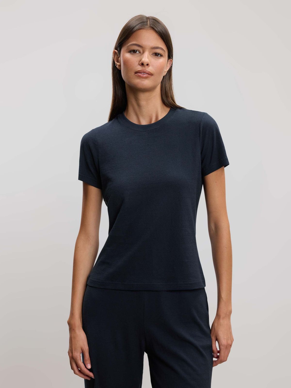 Womens Linen Blend T-Shirt in Navy