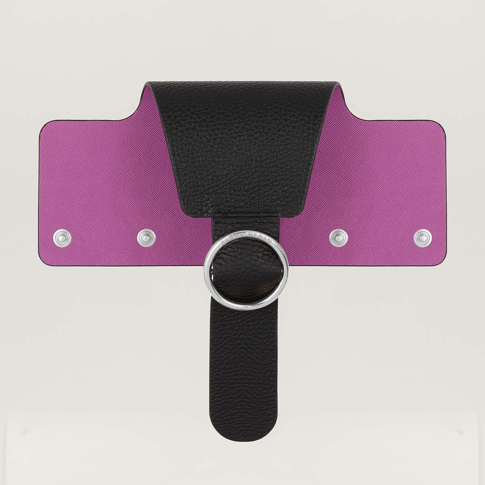 Ring Flap Classic | Black with Silver hardware