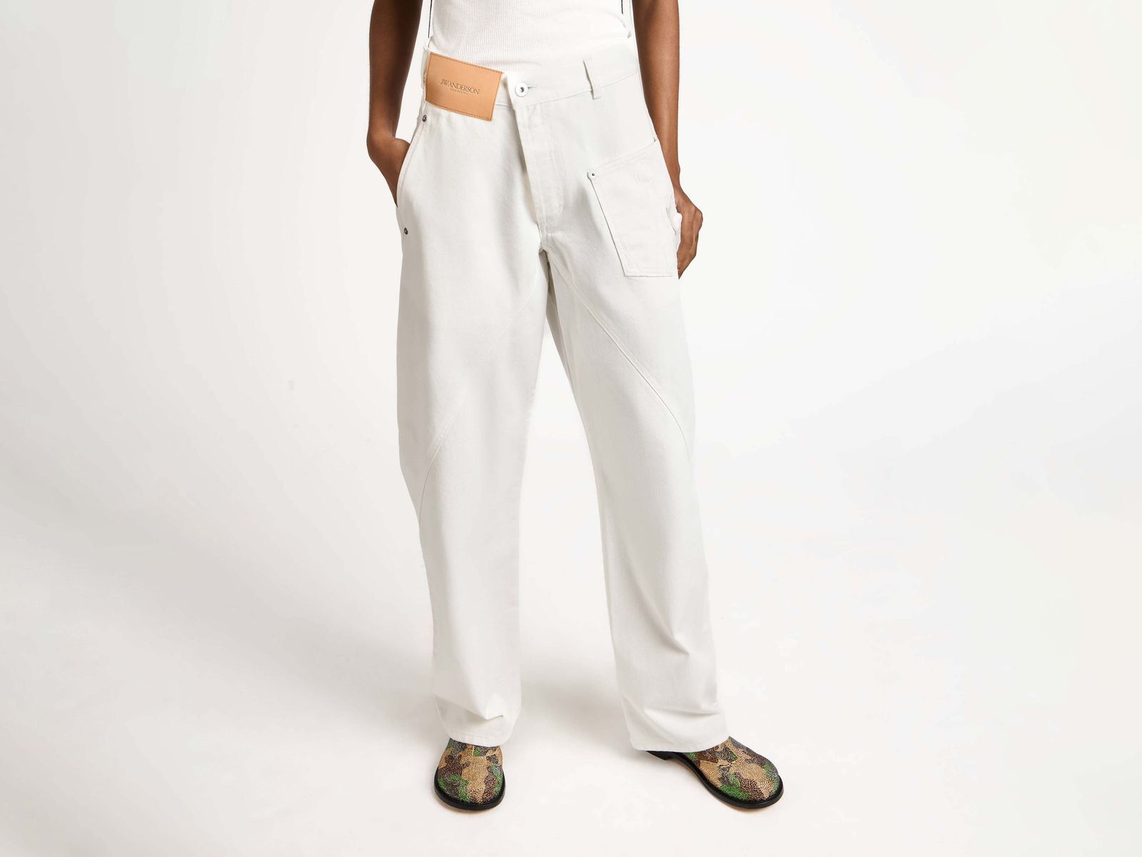 WOMENS TWISTED WORKWEAR DENIM JEANS IN OFF WHITE