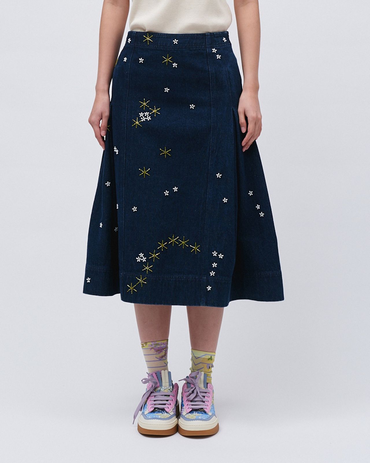 EMBROIDERED DENIM MIDI SKIRT