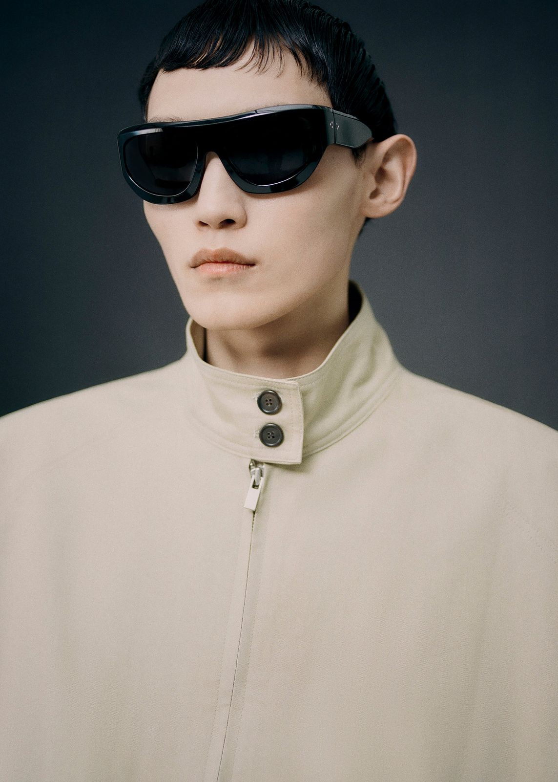 Oltrano Sleeveless Jacket - Beige
