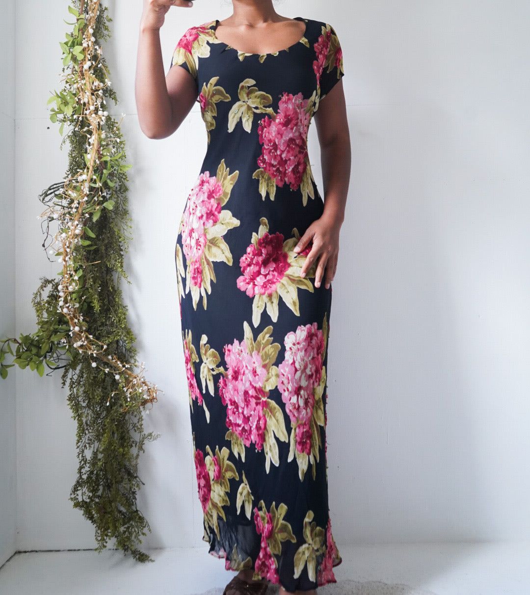 Vintage 90’s Floral Black Maxi Dress