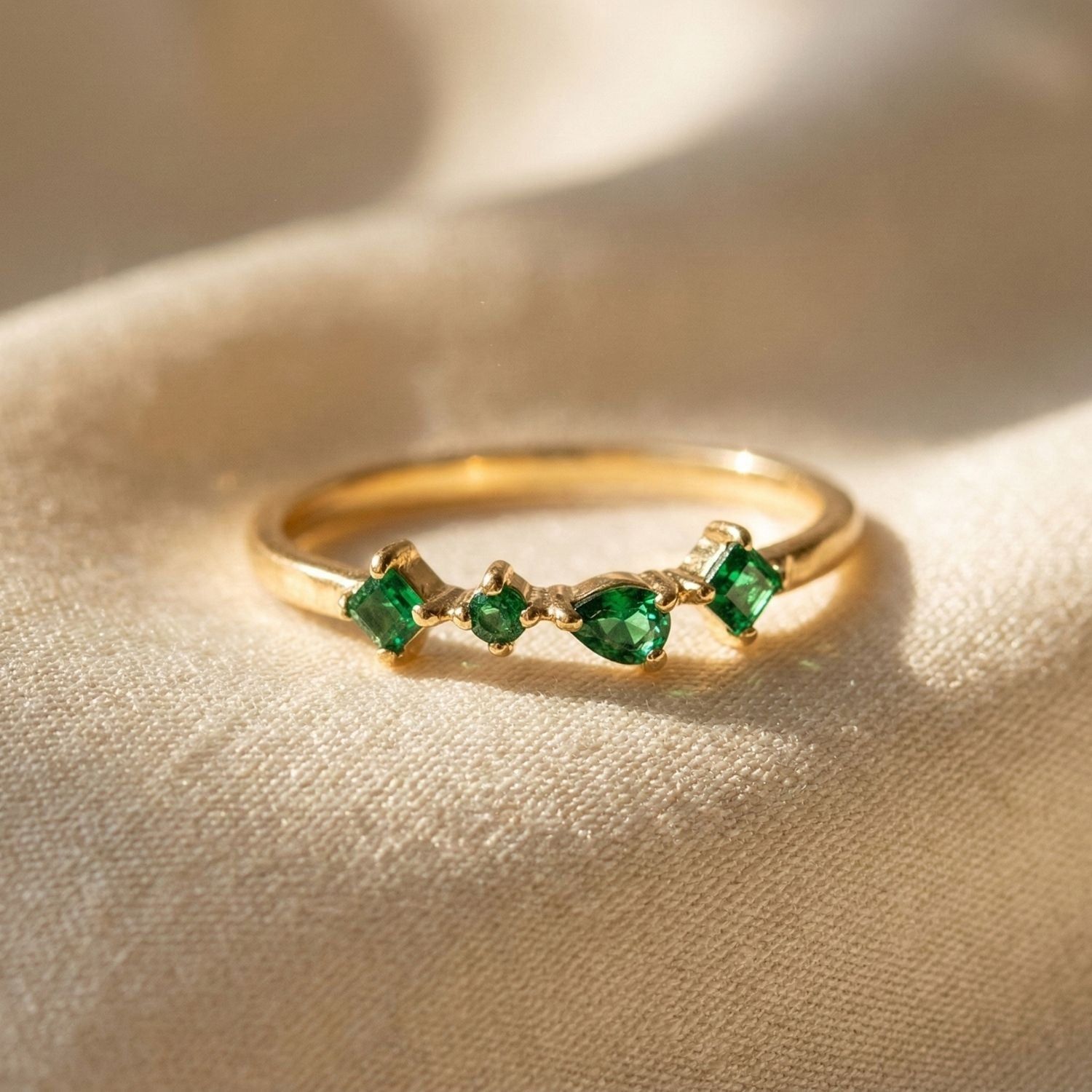 Minimalist Gemstone May Birthstone Adjustable Gold Vermeil Ring | Emerald