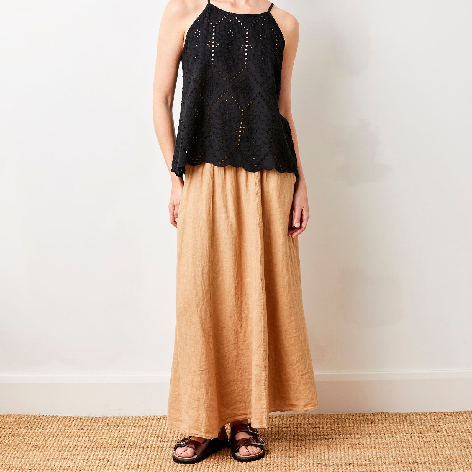 Lili Linen Skirt With Side Pockets