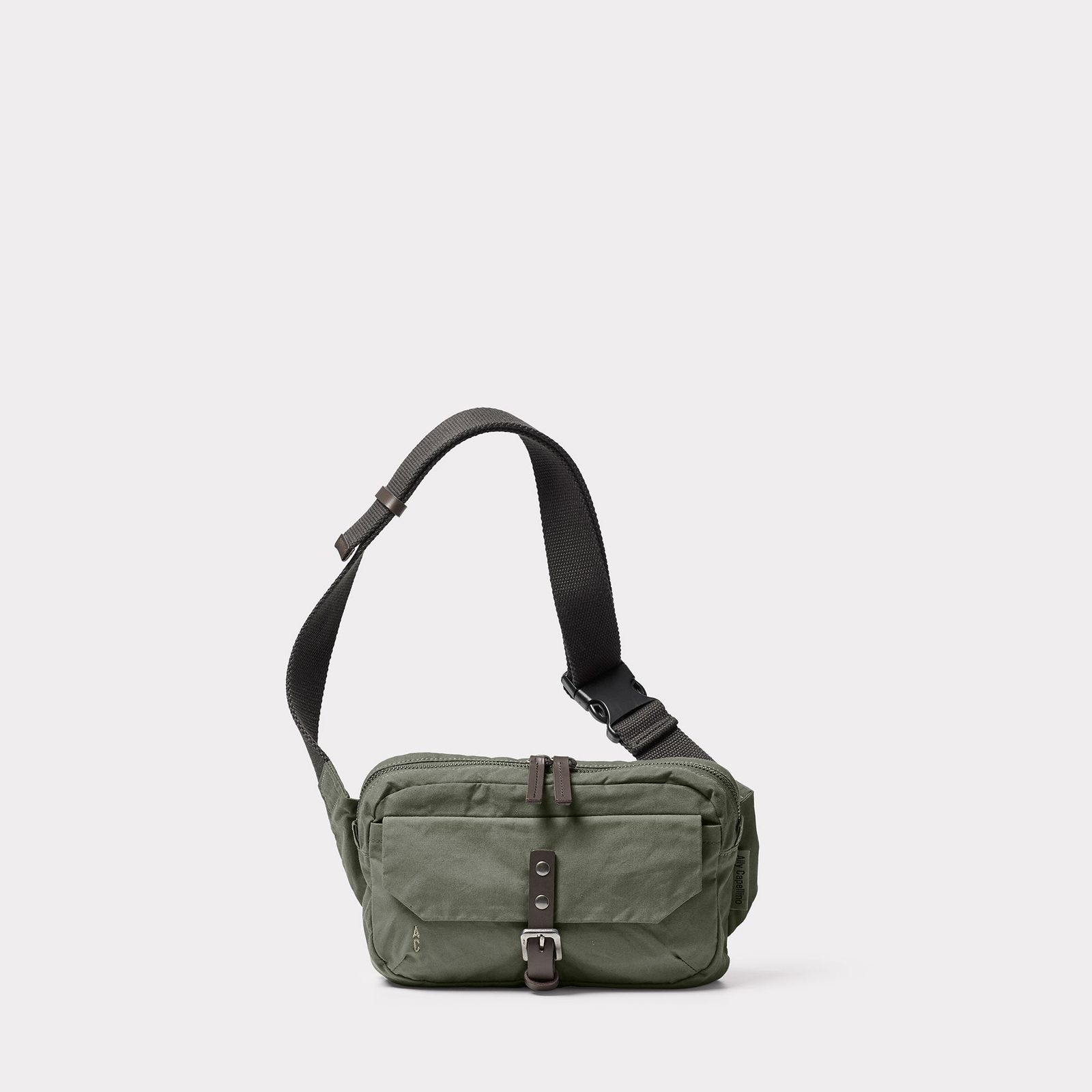 Fela Waxed Cotton Bumbag in Olive