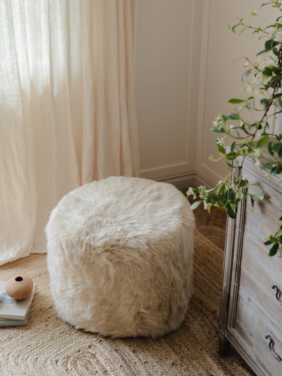Circular  Sheepskin Pouffe Circular - Cream