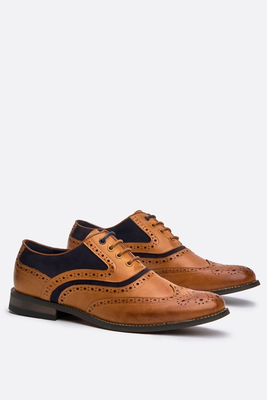 Russel Tan / Navy Shoes