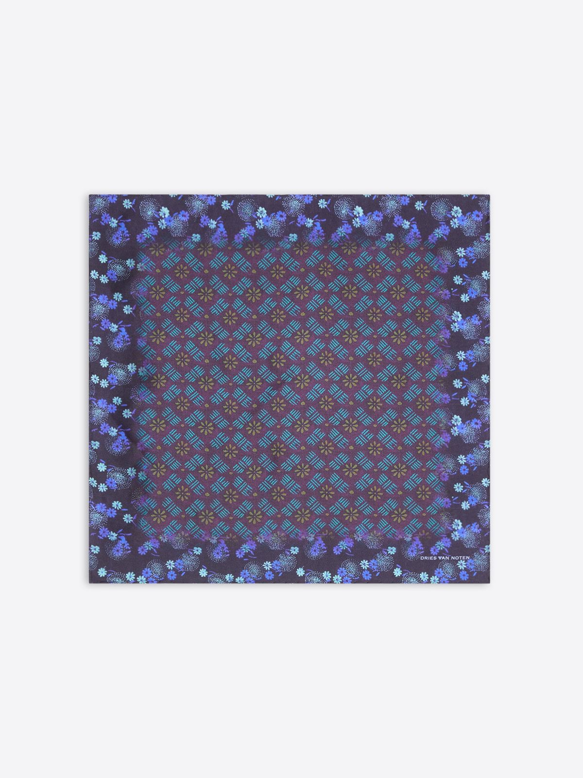 Silk pocket square