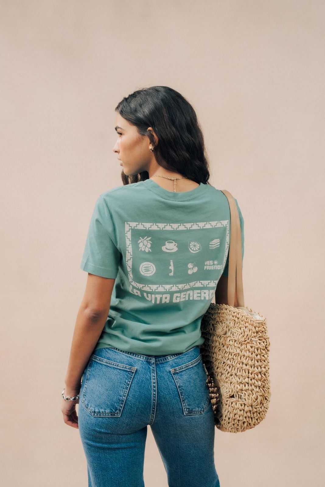 Unisex La Vita Generosa T-shirt