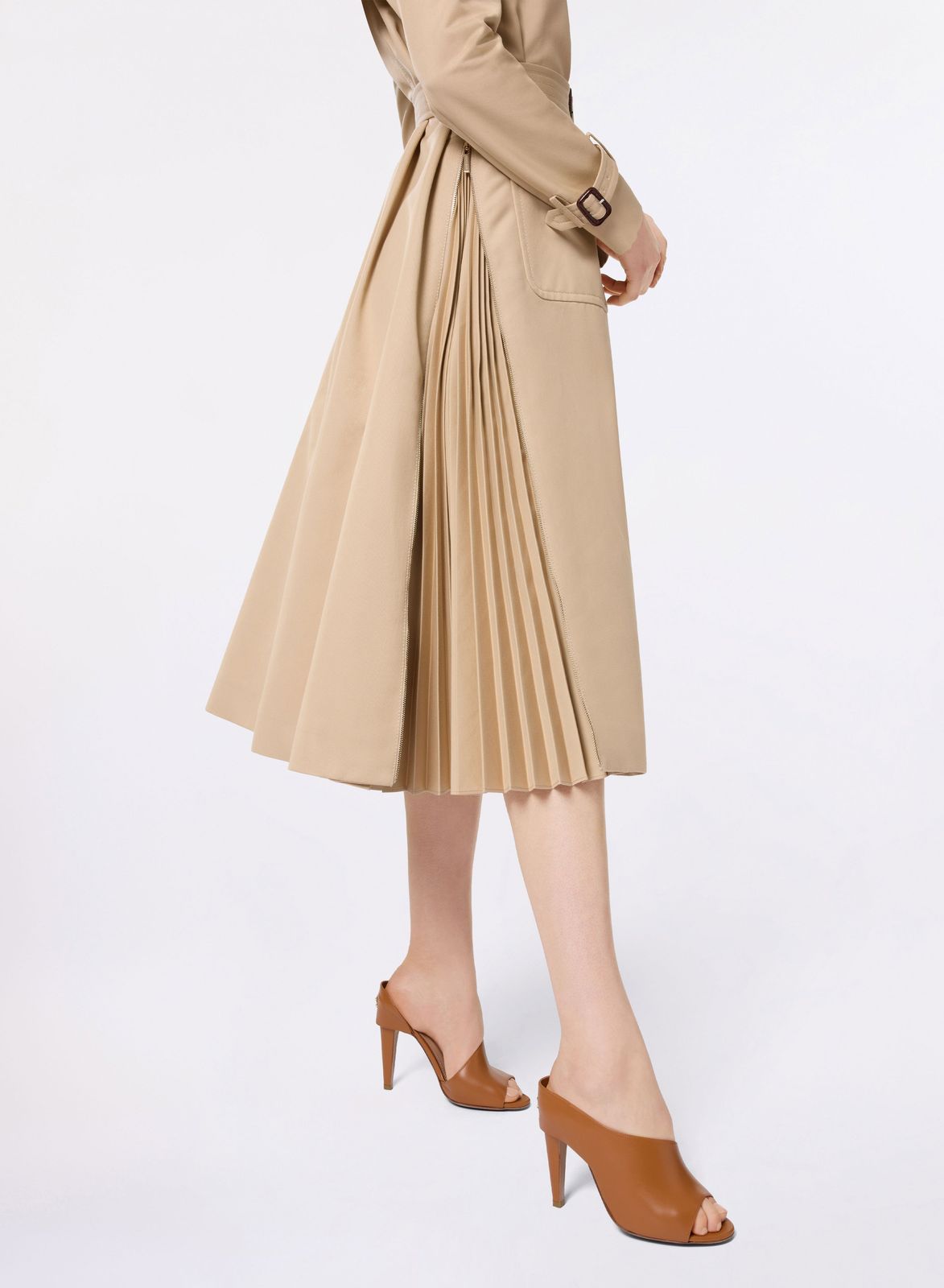 Peep Toe Mule