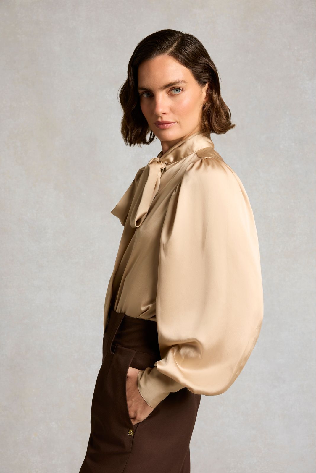 Ariella Blouse (Champagne)