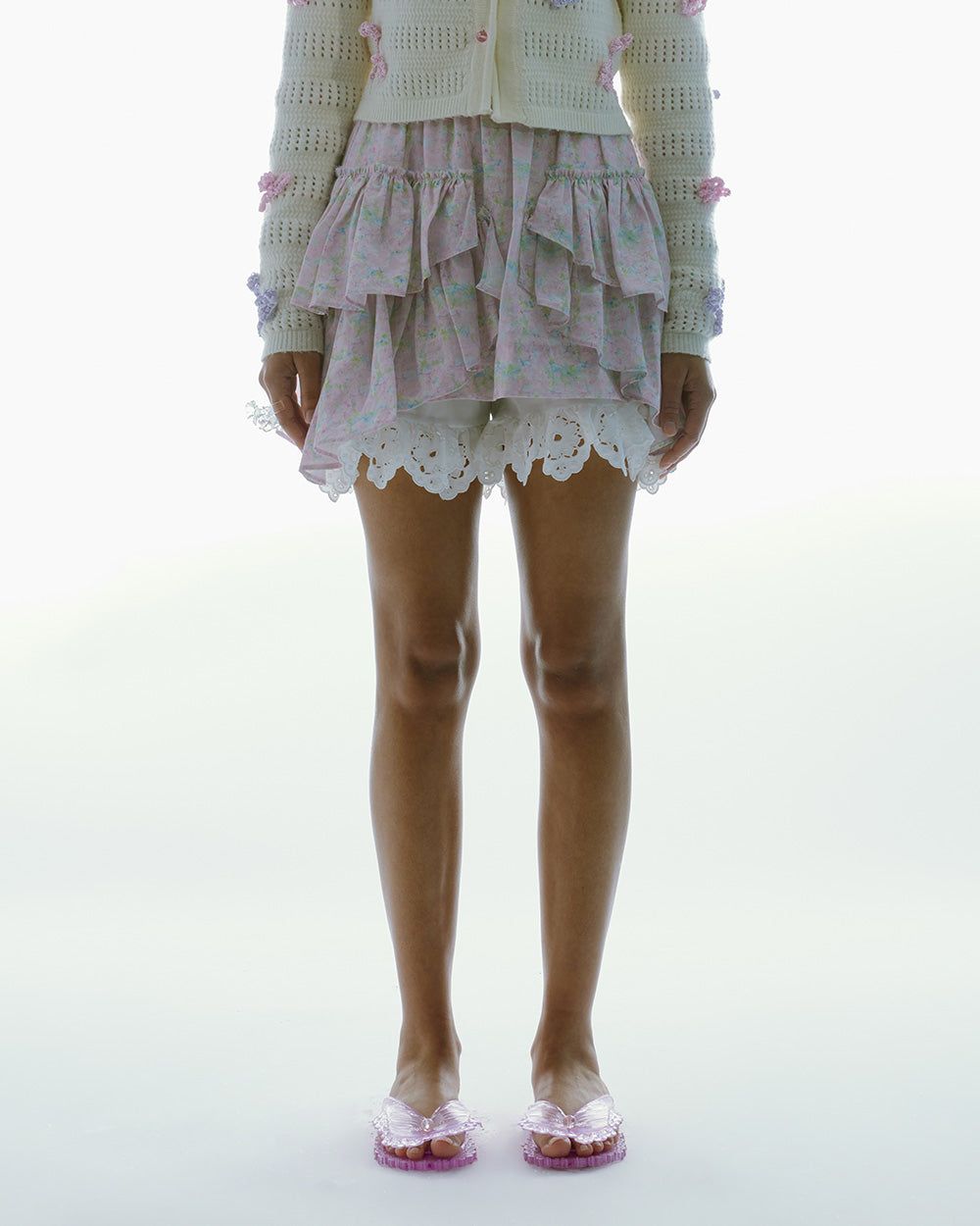 BRODERIE-ANGALISE SHORTS WITH FRILL