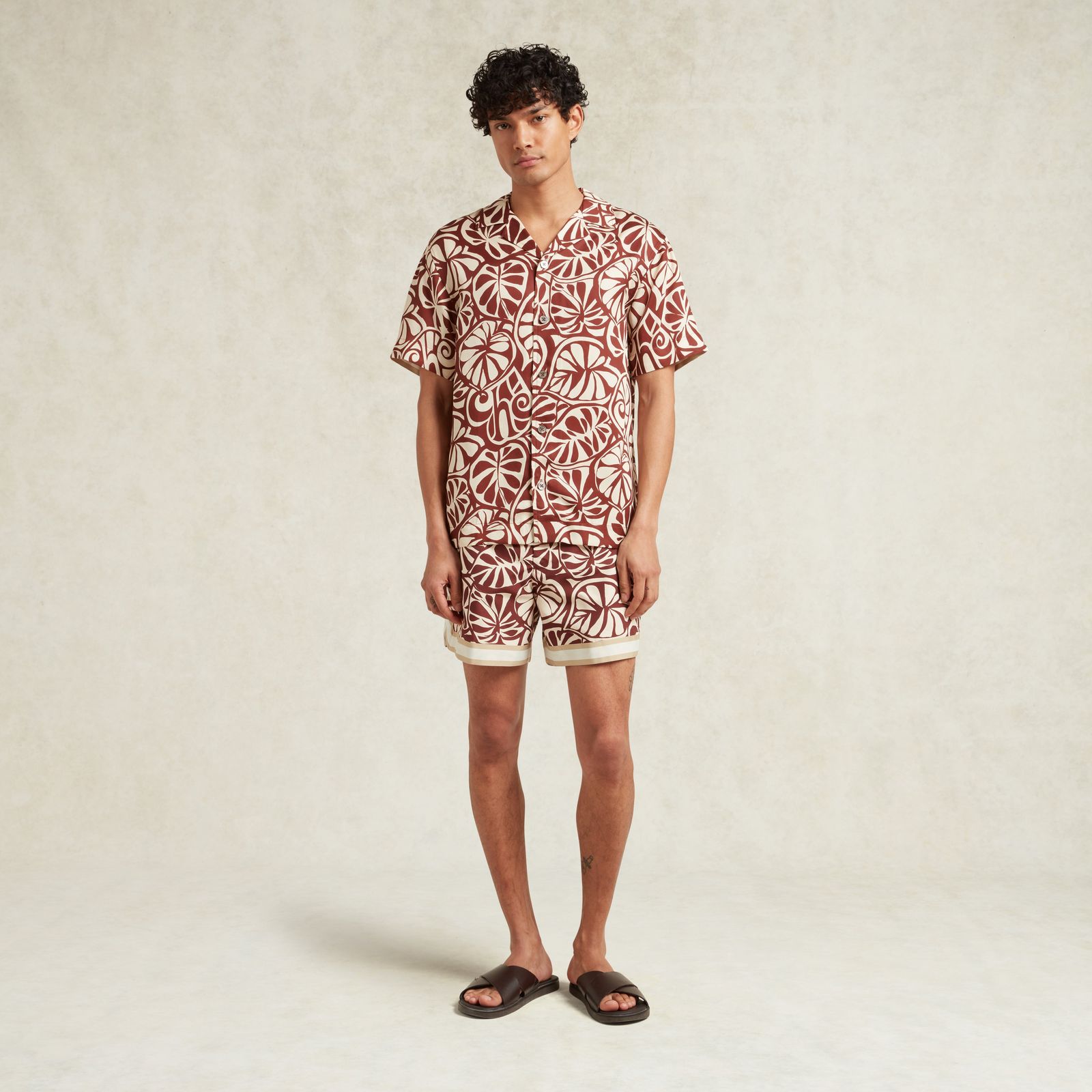 CORREL PALM PRINT TENCEL VALBONNE SHIRT - CHOCOLATE BROWN