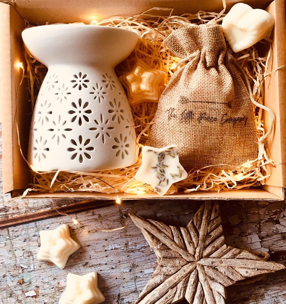 100% Natural Wax Melt &amp; Ceramic Burner Gift Set | Various Scents